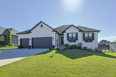 139 Wolf Creek Court, Carlisle, OH 45005 - Photo 1