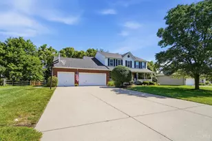 5312 Greenhouse Dr, Mason, OH 45040 - Photo 2