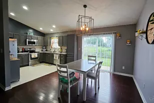 506 S Mill St, Blanchester, OH 45107 - Photo 2