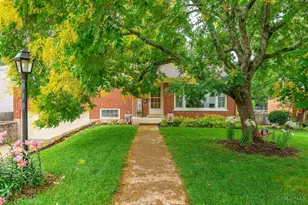 919 Rosetree Ln, Anderson Township, OH 45230 - Photo 2