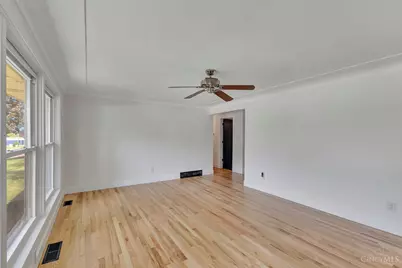 206 Lawrence Avenue, Miamisburg, OH 45342 - Photo 10