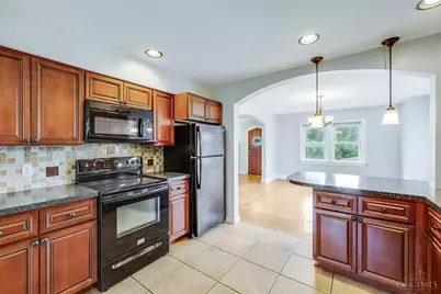 437 Samoht Ridge Road, Delhi Township, OH 45238 - Photo 10