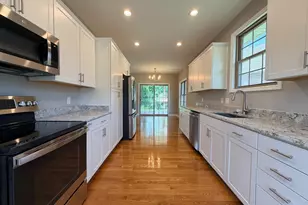6723 Daniels Walk, Cincinnati, OH 45233 - Photo 12