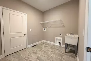 6723 Daniels Walk, Cincinnati, OH 45233 - Photo 16