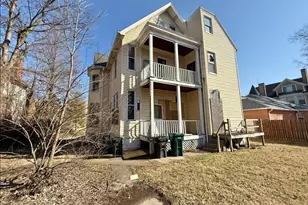 693 Gholson Ave, Cincinnati, OH 45229 - Photo 2