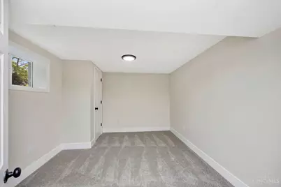 9431 Rockport Drive, Springfield Township, OH 45231 - Photo 32