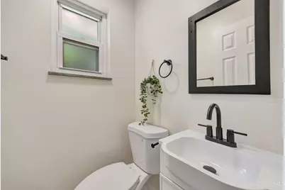 9431 Rockport Drive, Springfield Township, OH 45231 - Photo 14