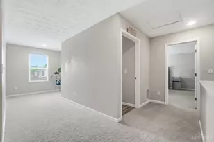 2224 Pine Valley Dr, Hamilton, OH 45013 - Photo 20