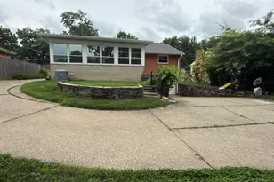 1074 Eastgate, Springfield Township, OH 45231 - Photo 14