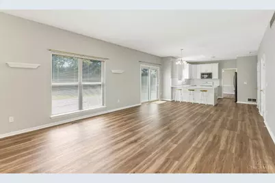 8896 Charleston Woods Drive, Deerfield Township, OH 45040 - Photo 12