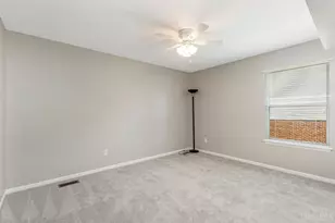 8896 Charleston Woods Dr, Deerfield Township, OH 45040 - Photo 36