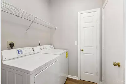 8896 Charleston Woods Drive, Deerfield Township, OH 45040 - Photo 26
