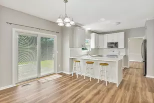 8896 Charleston Woods Dr, Deerfield Township, OH 45040 - Photo 18