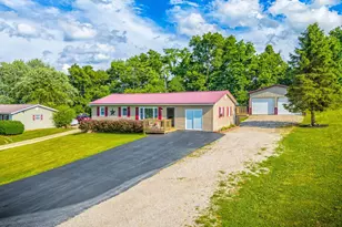 127 Tower Dr, West Union, OH 45693 - Photo 2