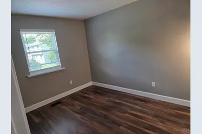5572 Creekwood Circle, West Chester, OH 45069 - Photo 12