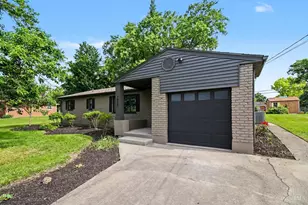 7420 Elkwood Dr, West Chester, OH 45069 - Photo 1