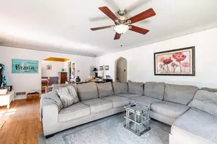 3751 Wilmar Dr, Cheviot, OH 45211 - Photo 10