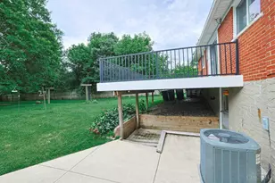 473 Breezy Ln, Union Township, OH 45244 - Photo 30