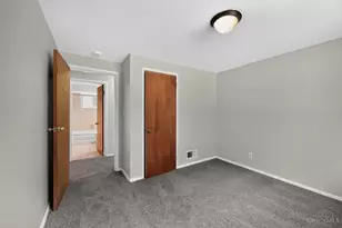 500 Fairbanks Ave, Cincinnati, OH 45205 - Photo 18