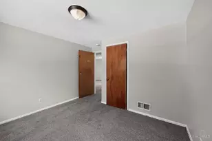 500 Fairbanks Ave, Cincinnati, OH 45205 - Photo 28