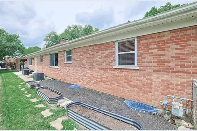 701 Ashford Court, Springfield Township, OH 45231 - Photo 48