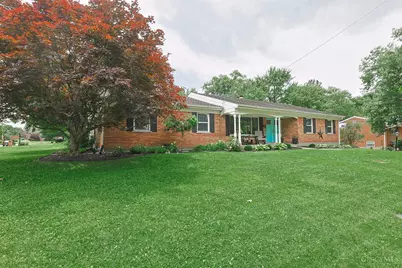 701 Ashford Court, Springfield Township, OH 45231 - Photo 2