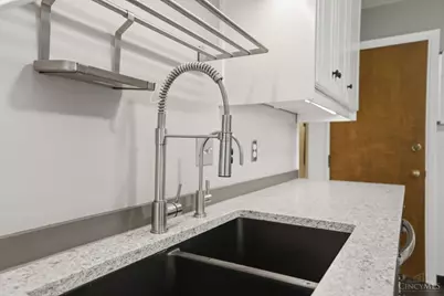 9401 Sherborn Drive, Cincinnati, OH 45231 - Photo 20