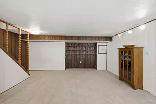 9401 Sherborn Dr, Springfield Township, OH 45231 - Photo 40