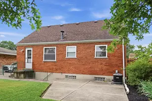 9374 Silva Dr, Colerain Township, OH 45251 - Photo 22