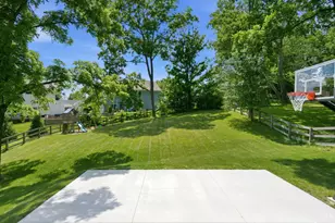 7229 Camargo Woods Dr, Madeira, OH 45243 - Photo 36
