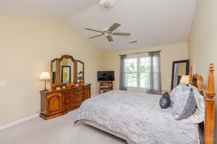 2135 Wedgewood Dr, Beavercreek, OH 45434 - Photo 36