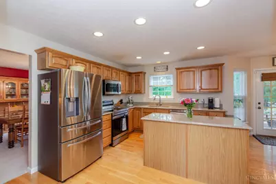 2135 Wedgewood Drive, Beavercreek, OH 45434 - Photo 18