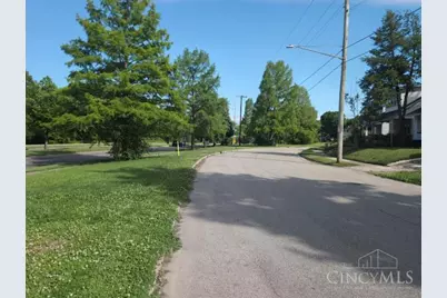 917 Maplehurst Avenue, Dayton, OH 45402 - Photo 6