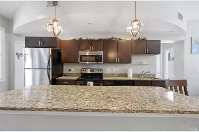1338 Vine Street, Cincinnati, OH 45202 - Photo 12