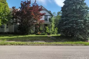 166 Reisinger Ave, Dayton, OH 45417 - Photo 2