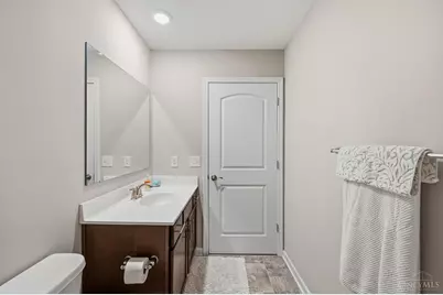 3232 Shadow Ridge Court, Hamilton Township, OH 45152 - Photo 38