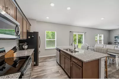 3232 Shadow Ridge Court, Hamilton Township, OH 45152 - Photo 12