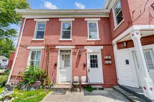 204 Washington St, New Richmond, OH 45157 - Photo 1