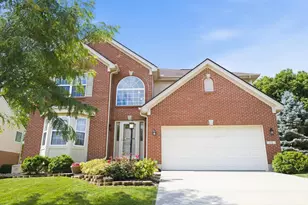 110 Turf View Ct, Monroe, OH 45050 - Photo 2
