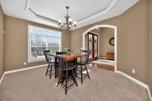 295 Hampton Pl, Beavercreek, OH 45385 - Photo 8