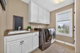 295 Hampton Pl, Beavercreek, OH 45385 - Photo 54