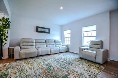 3009 Doe Drive, Franklin Twp,  45005 - Photo 8