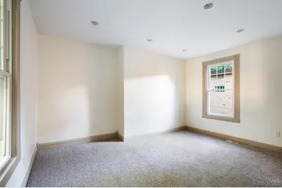 1237 Laidlaw Avenue, Cincinnati, OH 45237 - Photo 16