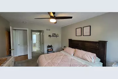 1361 Peregrine Way, Hamilton, OH 45013 - Photo 14
