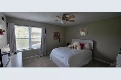 1361 Peregrine Way, Hamilton, OH 45013 - Photo 22