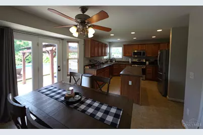 1361 Peregrine Way, Hamilton, OH 45013 - Photo 10