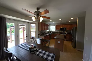 1361 Peregrine Way, Hamilton, OH 45013 - Photo 10