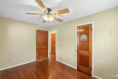 8546 Darnell Avenue, Sycamore Township, OH 45236 - Photo 14