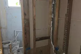 215 Edmund St, Dayton, OH 45404 - Photo 8