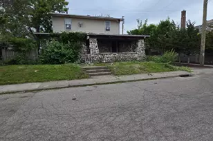 215 Edmund St, Dayton, OH 45404 - Photo 2